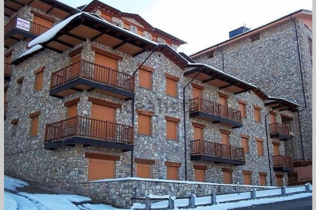 Estudio En La Molina Алп Екстериор снимка